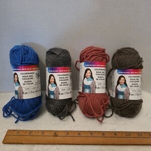 Colorwheel, 4 New Skeins Yarn